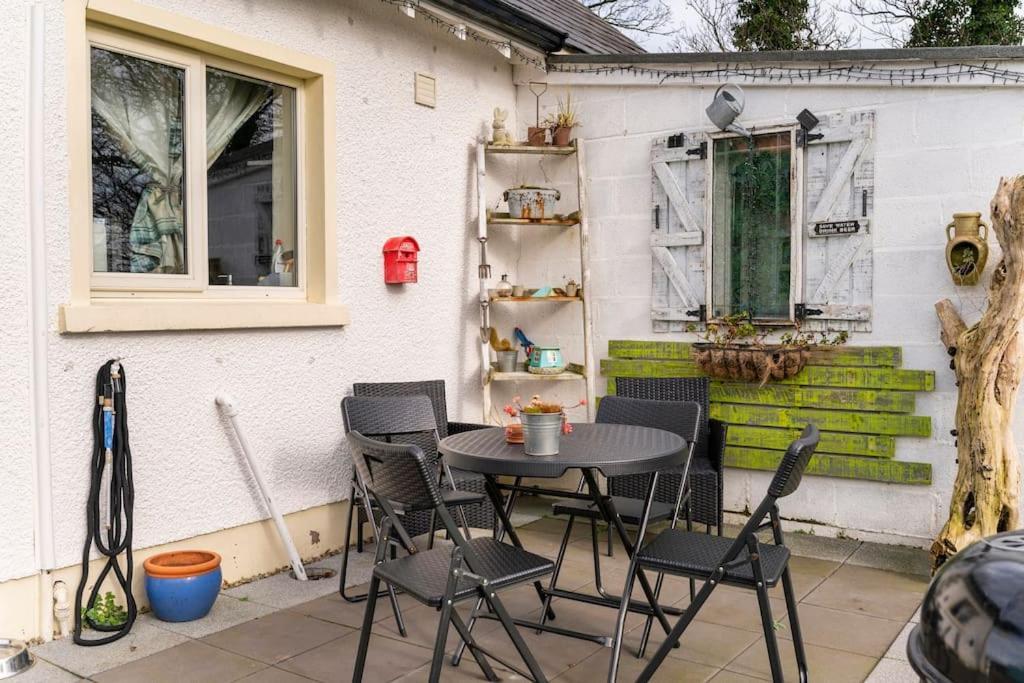 The Gate House Vila Kirkistown Exterior foto